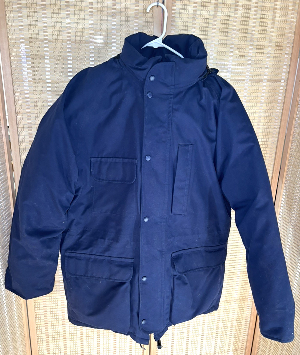Eddie Bauer Men’s L Blue Goose Down Jacket w/ Hood Made in Canada Outdoor Size L
